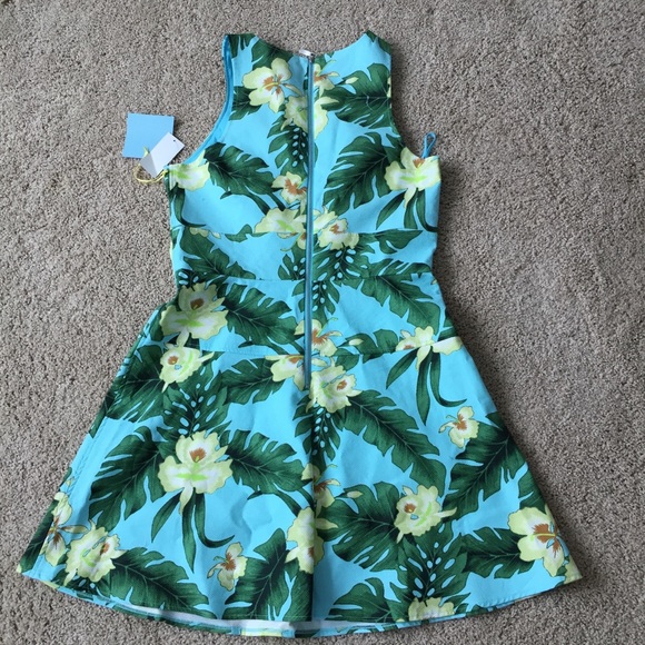 NWT tropical fit & flare dress! - Picture 3 of 4